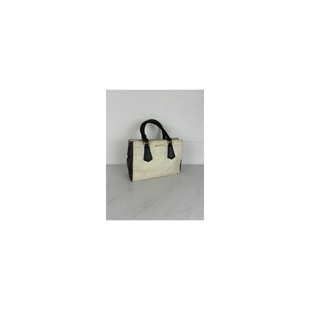 Steve Madden Cream Black Embossed Logo Satchel Bag Double Handles - Picture 2 of 12